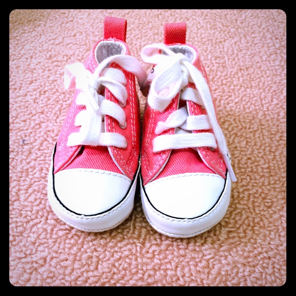 Pink infant converse